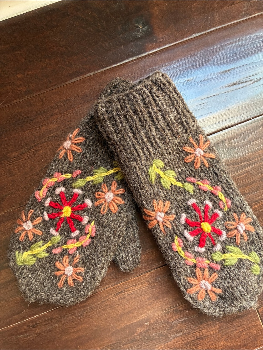 Brown Floral Embroidered Wool Mittens